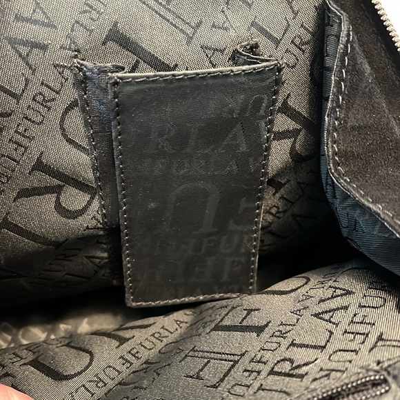 Furla Black Croc-Embossed Leather Handbag with Dust - Picture 8 of 10